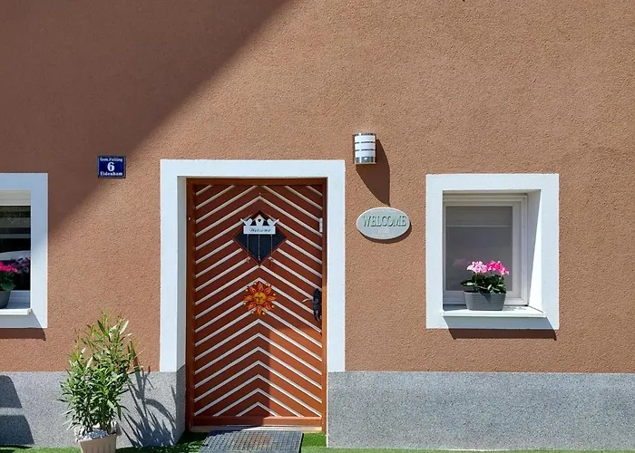 Ferienparadies Haus Monica Weikertsham